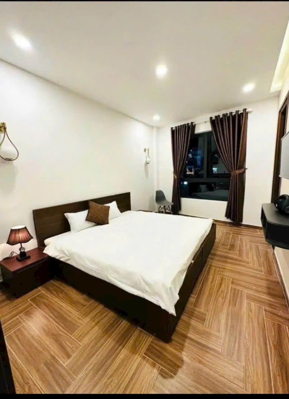 Cần tiền Bán gấp Homestay đẹp gần trung tâm đường Trần Phú, Đà Lạt giá chỉ 9.8 tỷ - Ảnh 1